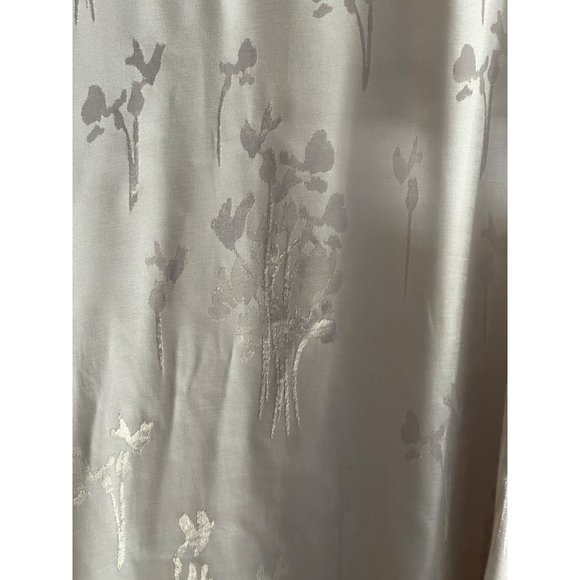 LOGO by Lori Goldstein size 1X champagne satin like rayon floral long sleeve top - Picture 3 of 9